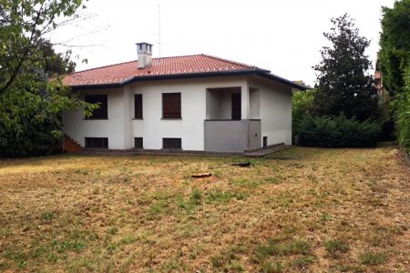 Villa singola a Guanzate